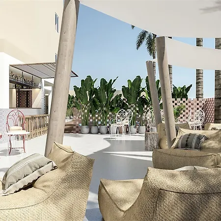 Tent Capi Playa ホテル